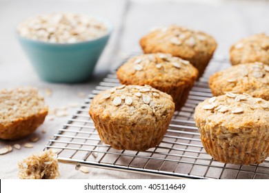 Vegan Breakfast Muffins with Banana & Seeds