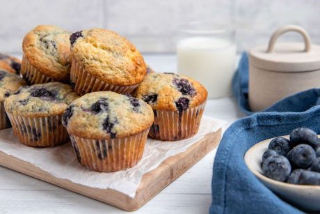 Blueberry Muffins (Classic Café-Style)